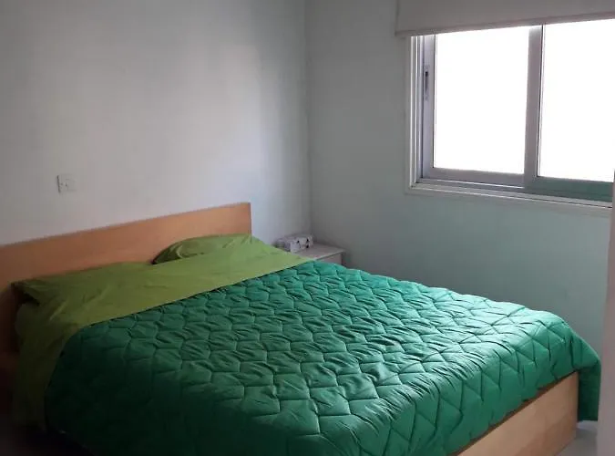 A Modern For * Λευκωσία