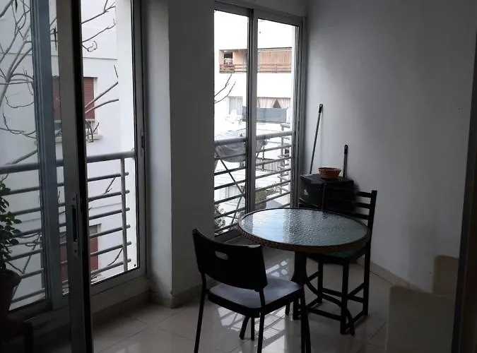 A Modern For Λευκωσία